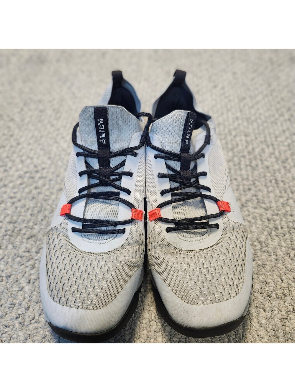 Under Armour Men's Running Shoes White and Black Size 10.5